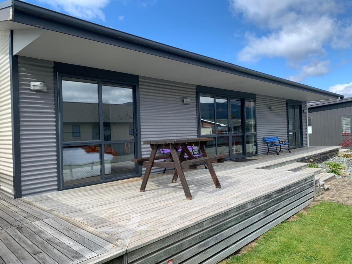 A Beauty On Bligh St Te Anau Villa Exteriör bild